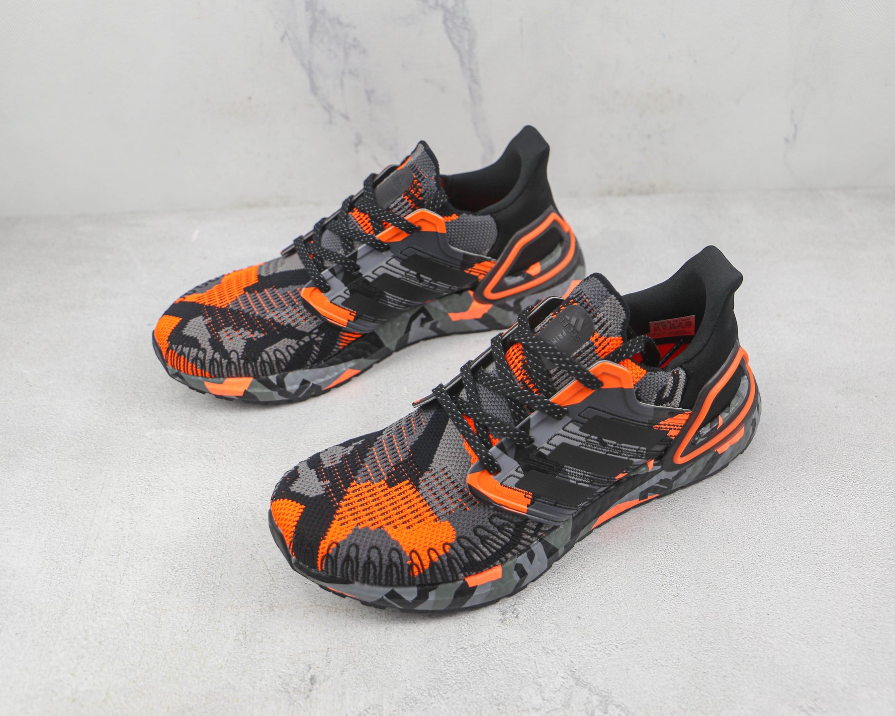 Adidas Ultraboost 20 - Preto/Laranja 'Camuflado'