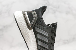 Adidas Ultraboost 20 - Preto/Cinza